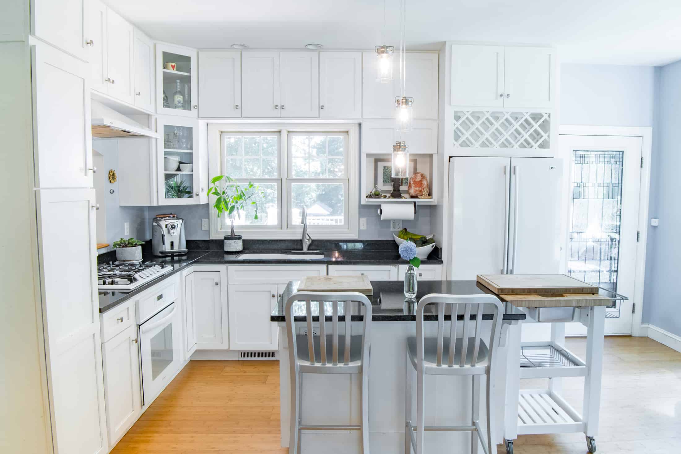 Tranquility and Proximity | Home for sale in Charlottesville, Earlysville, Virginia | Kitchen